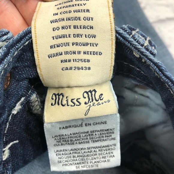 Miss Me Jeans Straight leg Medium wash denim Size 28 Short with stretch - Picture 8 of 15